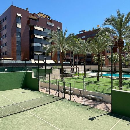 Apartamento Forum - Ciencias Granada Ngoại thất bức ảnh