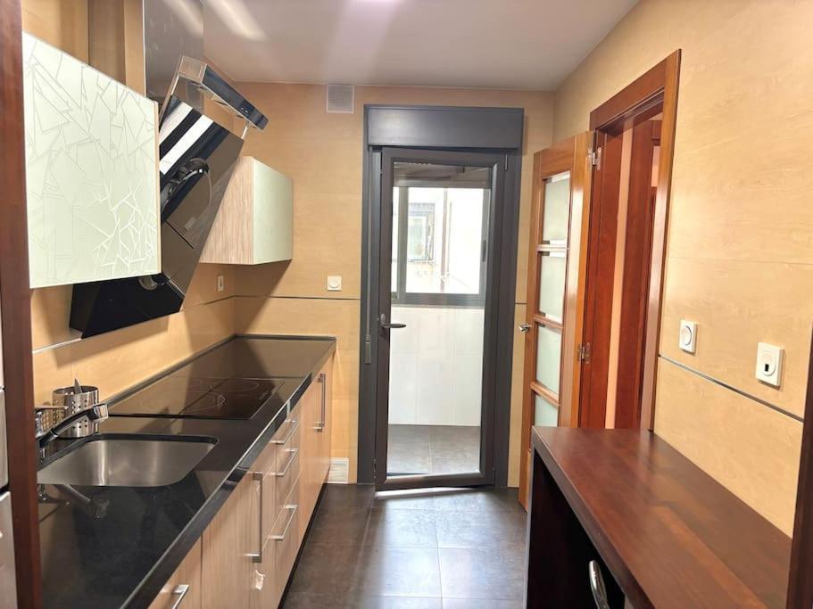 Apartamento Forum - Ciencias Granada Ngoại thất bức ảnh